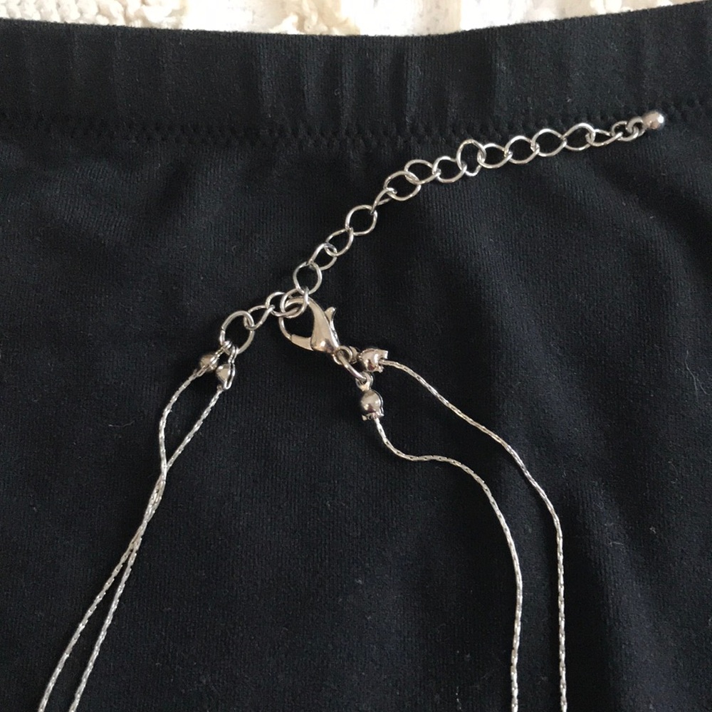 MULTI COLOR SILVER TONE DOUBLE CHAIN NECKLACE - Picture 5 of 5